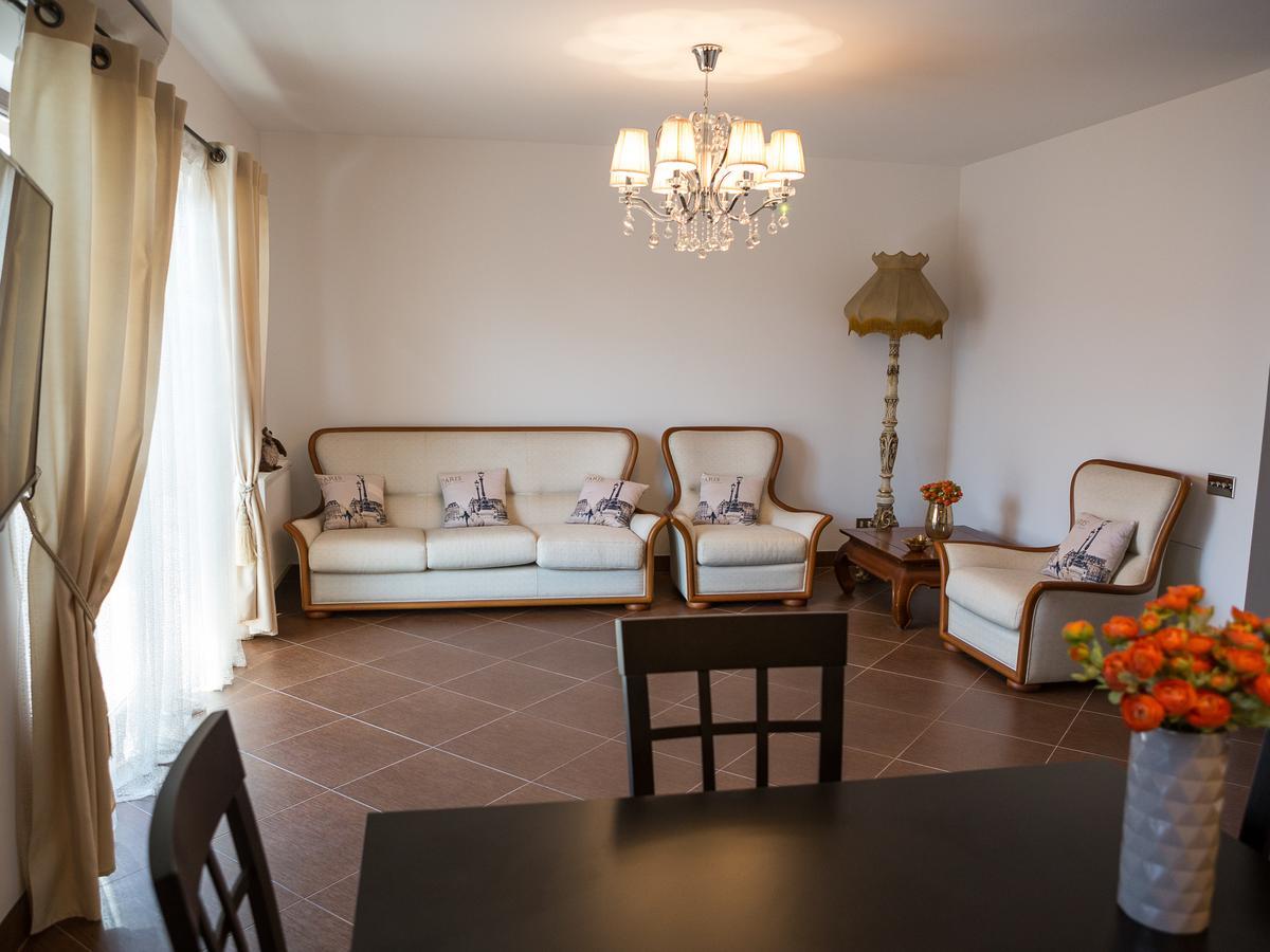 Casa Bella Apartments Bragadiru 外观 照片